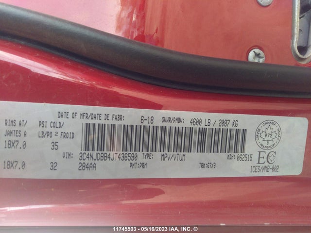 3C4NJDBB4JT436590 Jeep Compass Latitude