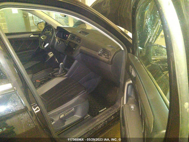 3VV2B7AX7NM081933 Volkswagen TIGUAN SE