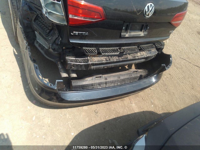 3VWLA7AJ1FM205131 Volkswagen JETTA TDI