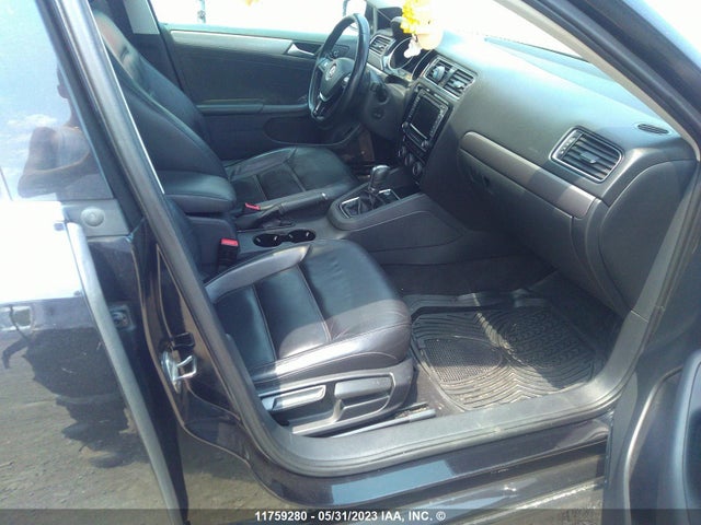 3VWLA7AJ1FM205131 Volkswagen JETTA TDI