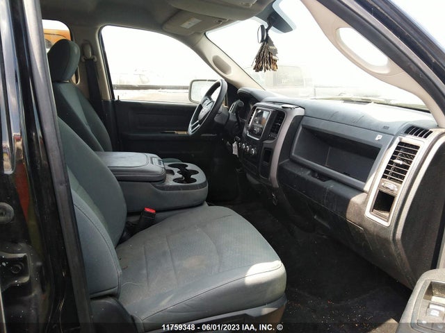3C6RR7KT6FG532135 RAM 1500 St