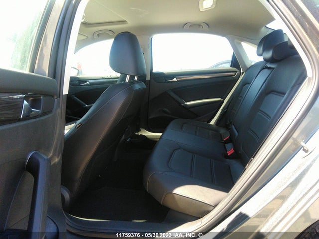 1VWBA7A34MC011575 Volkswagen Passat Highline