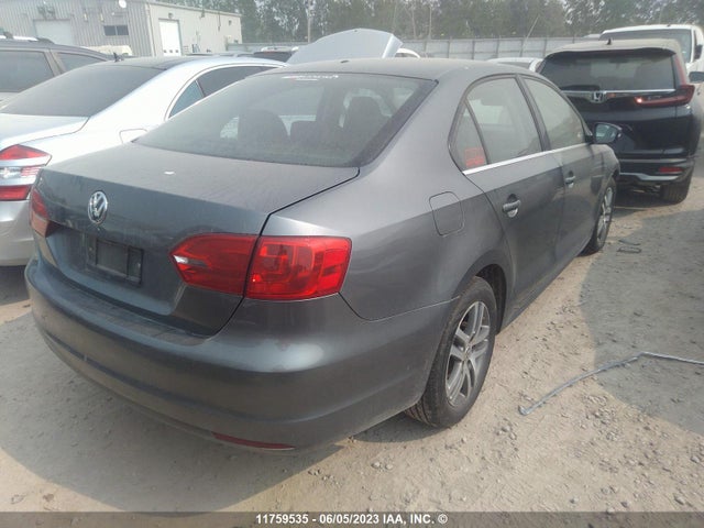 3VWDL7AJ3EM275842 Volkswagen JETTA TDI