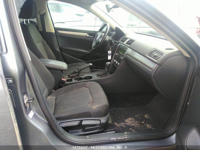 1VWAS7A38EC084653 Volkswagen PASSAT S