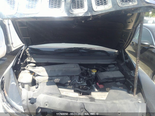 1C4PJLCB6GW362836 Jeep Cherokee Latitude