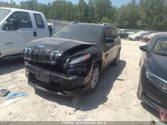 1C4PJLCB6GW362836 Jeep Cherokee Latitude