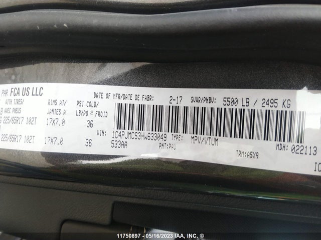 1C4PJMCS3HW633049 Jeep Cherokee Latitude
