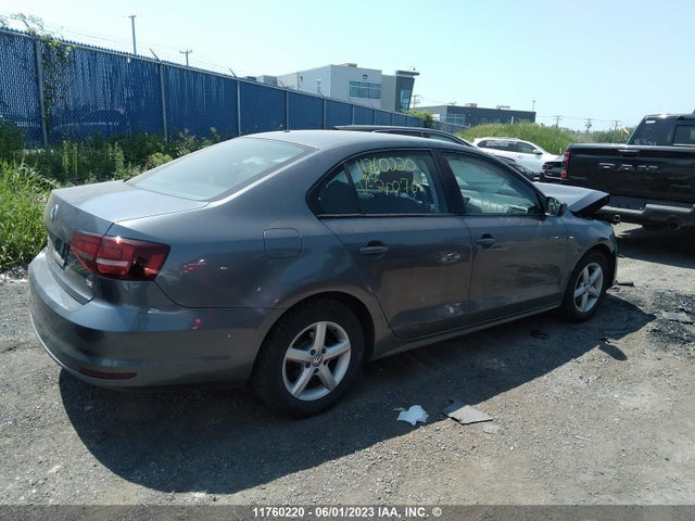 3VW2B7AJ8HM200701 Volkswagen JETTA S