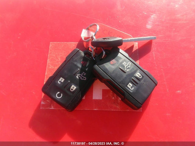 Chevrolet Silverado K1500 2021 1GCRYAEK5MZ338737 Image 3