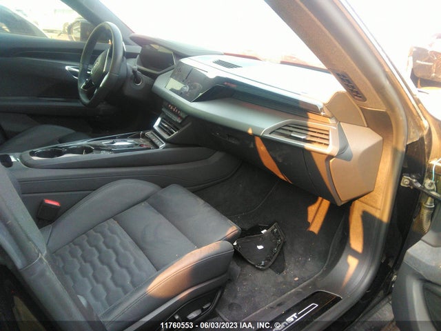 WAUFJBFW5N7001316 Audi E-tron Gt Premium Plus