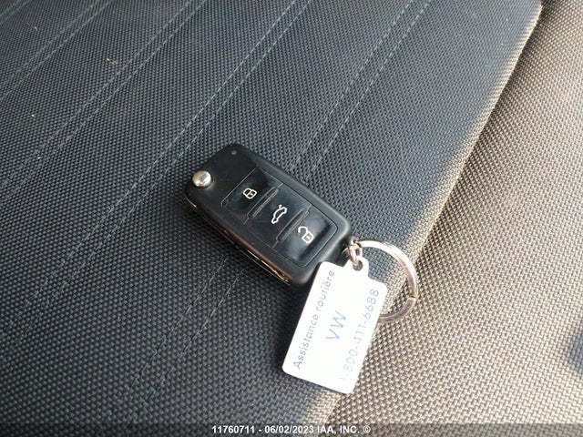 3VW5S7AJ0EM350701 Volkswagen JETTA GLI