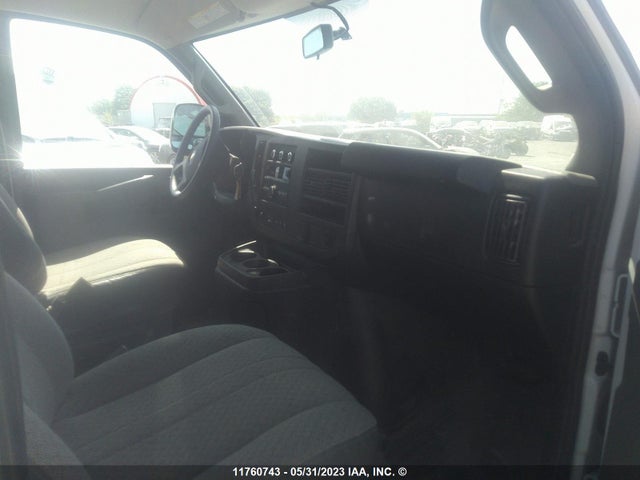 Chevrolet Express G2500 2021 1GCWGBF7XM1299969 Image 6