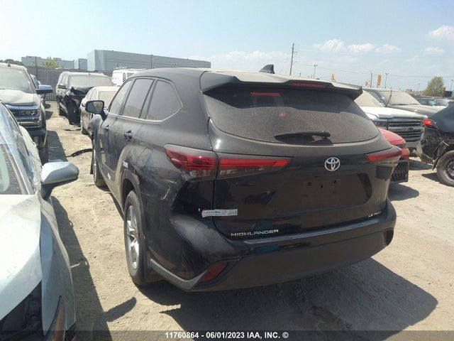 Toyota Highlander L/le 2022 5TDBZRBH0NS576150 Image 3