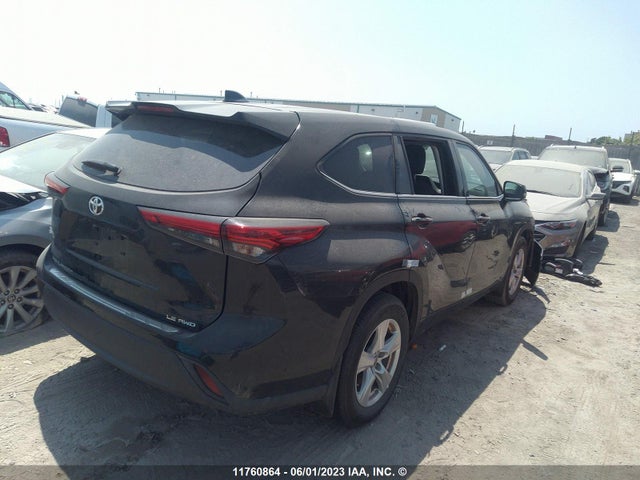 Toyota Highlander L/le 2022 5TDBZRBH0NS576150 Image 4