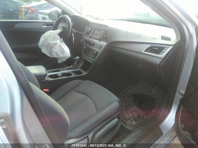 Hyundai SONATA SE 2017 5NPE24AFXHH588305 Image 7