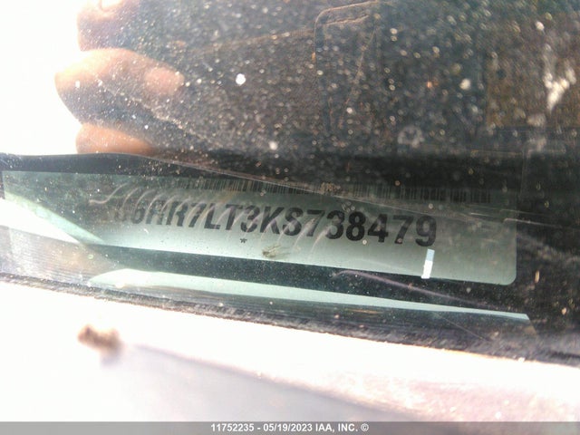 1C6RR7LT3KS738479 RAM 1500 Classic Slt