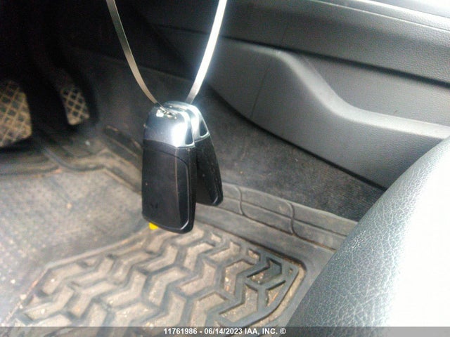 WAUANAF42HN032756 Audi A4 PREMIUM