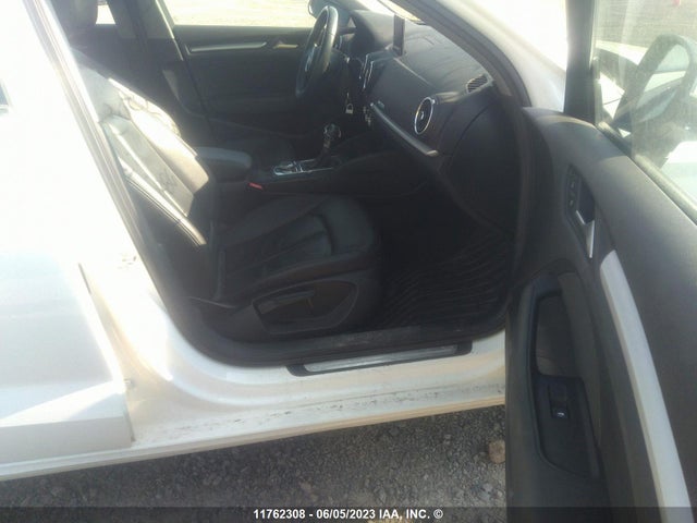 Audi A3 PREMIUM 2017 WAUAUGFF9H1029786 Image 6