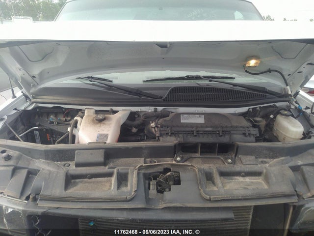 Chevrolet Express G2500 2022 1GCWGBFP2N1190620 Image 11