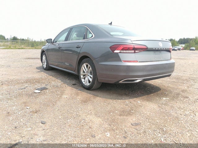 1VWBA7A39MC017582 Volkswagen Passat Highline