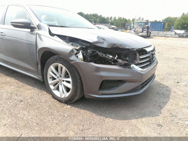 1VWBA7A39MC017582 Volkswagen Passat Highline