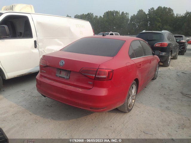 3VWLA7AJ8FM204798 Volkswagen JETTA TDI