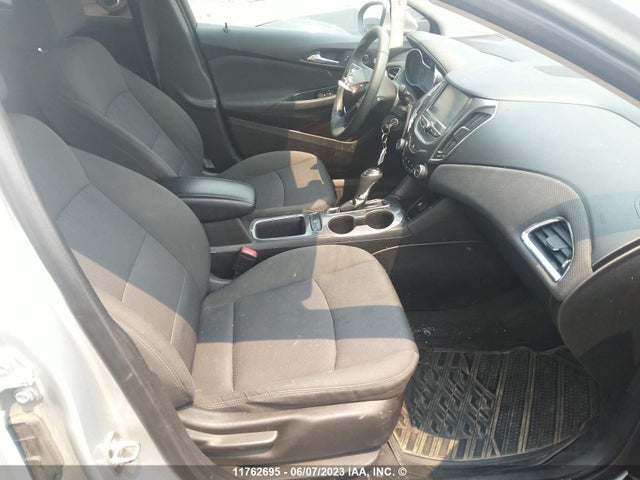 Chevrolet CRUZE LT 2018 1G1BE5SMXJ7147547 Image 5