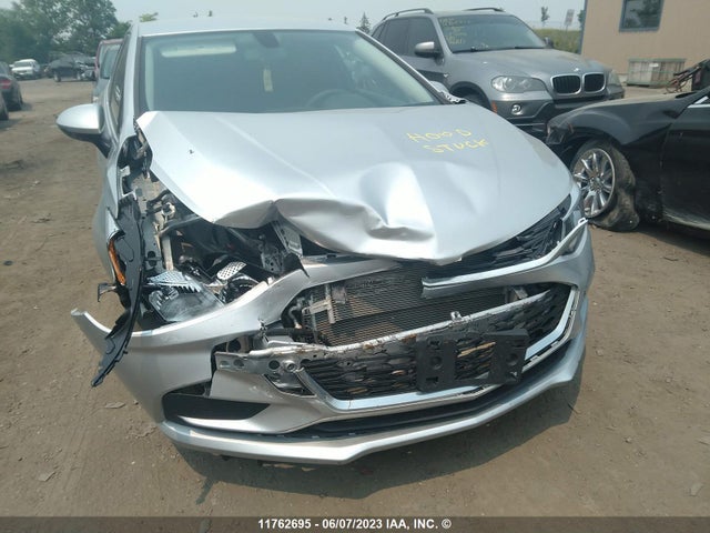 Chevrolet CRUZE LT 2018 1G1BE5SMXJ7147547 Image 6