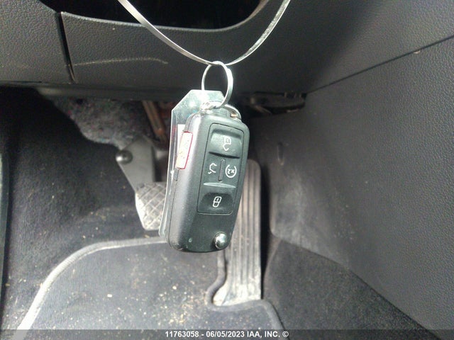 1VWUA7A33LC005984 Volkswagen Passat Highline