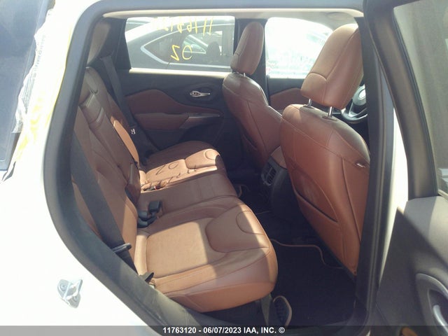 1C4PJMJX9KD382961 Jeep Cherokee Overland