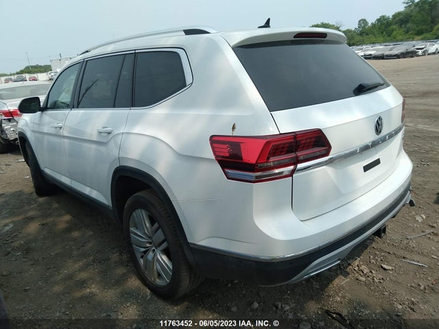 1V2NR2CA5JC515988 Volkswagen Atlas Sel Premium