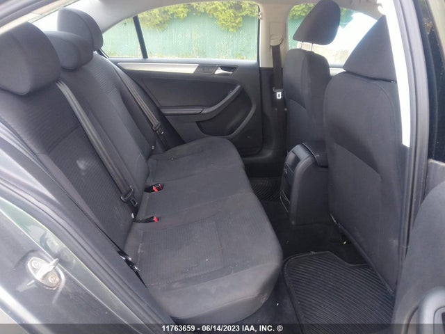 3VW167AJ0GM252256 Volkswagen JETTA S