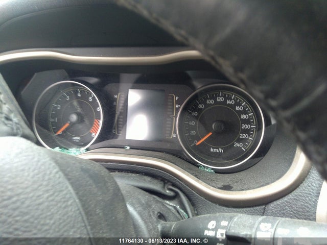 1C4PJMCS7FW647680 Jeep Cherokee Latitude