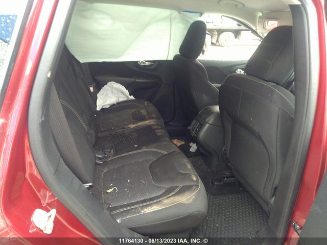 1C4PJMCS7FW647680 Jeep Cherokee Latitude