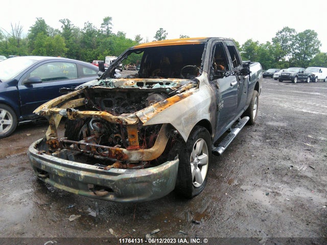 1C6RR7GG9ES280402 RAM 1500 Slt