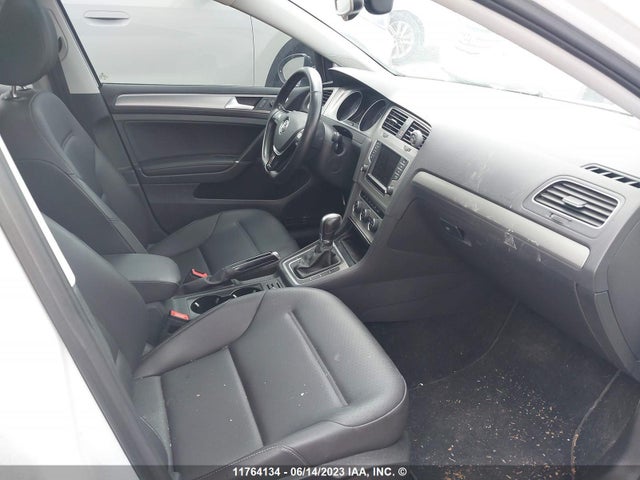3VW217AU9GM046379 Volkswagen 1.8 tsi