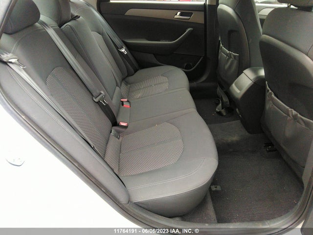 Hyundai SONATA SE 2016 5NPE24AF0GH292076 Image 8