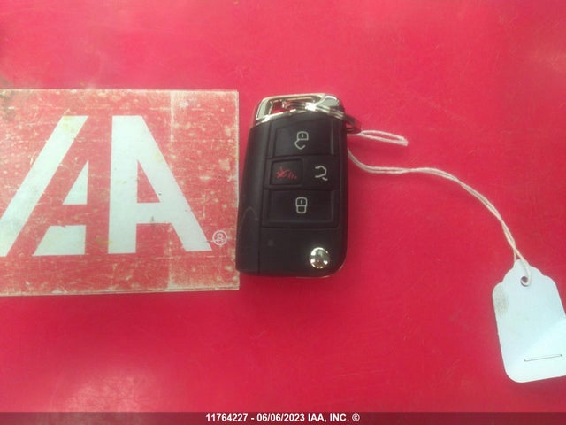 3VW217AU3HM042264 Volkswagen Golf S/wolfsburg/se/sel