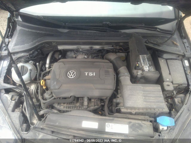 3VW217AU2HM035077 Volkswagen Golf S/wolfsburg/se/sel