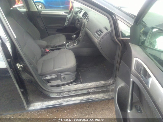 3VW217AU2HM035077 Volkswagen Golf S/wolfsburg/se/sel