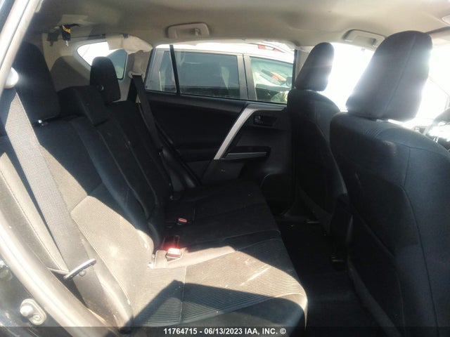 Toyota RAV4 LE 2017 2T3BFREVXHW571616 Image 10