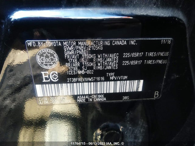 Toyota RAV4 LE 2017 2T3BFREVXHW571616 Image 11