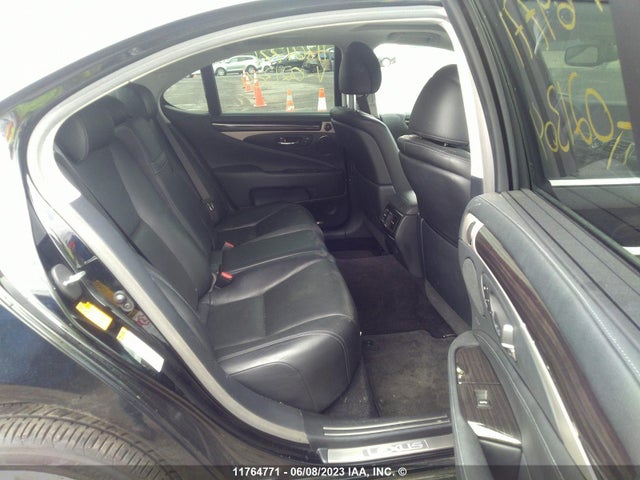 Lexus LS 460 2014 JTHCL1EF2E5021304 Image 8