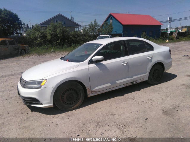 3VW267AJ7GM393720 Volkswagen JETTA S