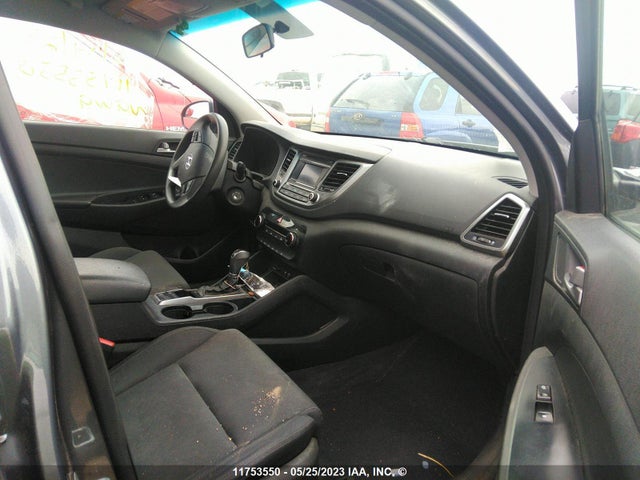 Hyundai TUCSON SE 2018 KM8J2CA46JU616647 Image 6