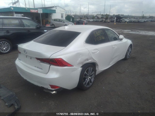 JTHC81D26K5038361 Lexus IS 300