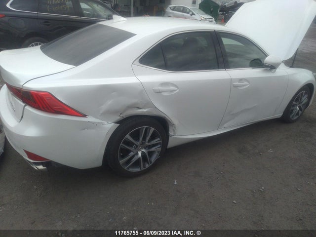 JTHC81D26K5038361 Lexus IS 300