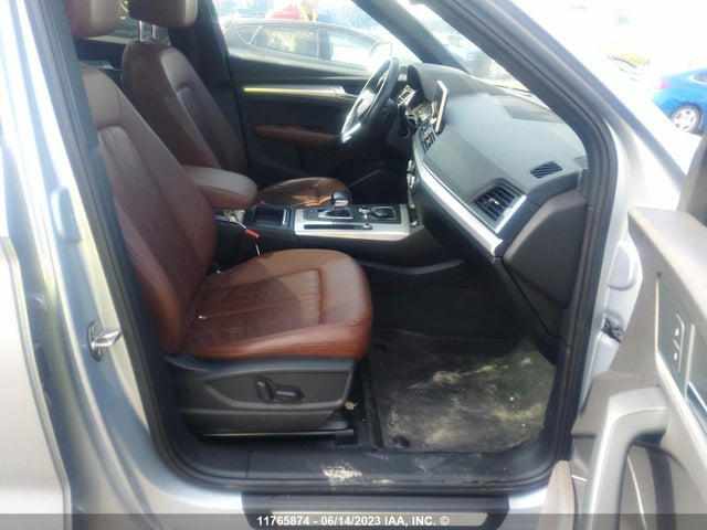 WA1BNAFY7J2037088 Audi Q5 Premium Plus