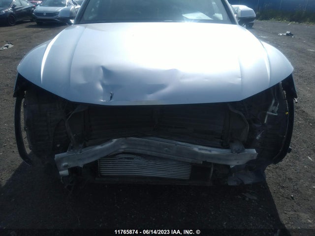 WA1BNAFY7J2037088 Audi Q5 Premium Plus