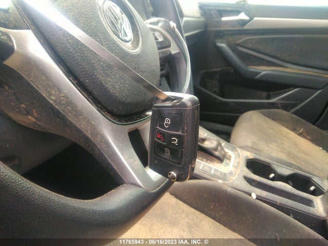 3VWC57BU6KM269768 Volkswagen Jetta S/se/r-line